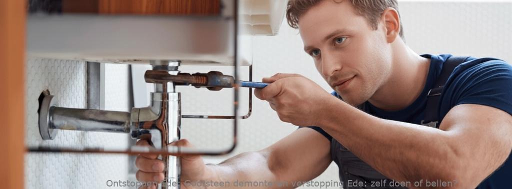 Gootsteen demonteren verstopping Ede: zelf doen of bellen?