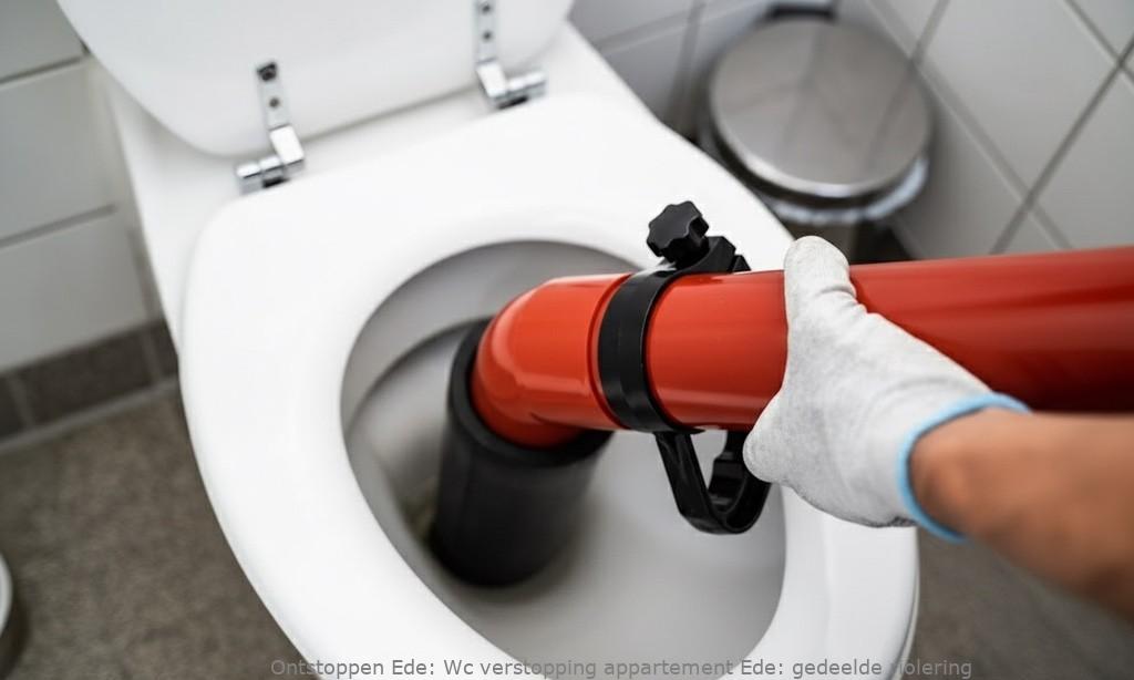 Wc verstopping appartement Ede: gedeelde riolering